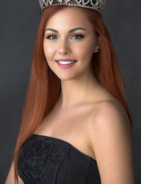 9-9战平！结果王楚钦上演大爆发彻底杀疯了，无解霸王拧诞生了.